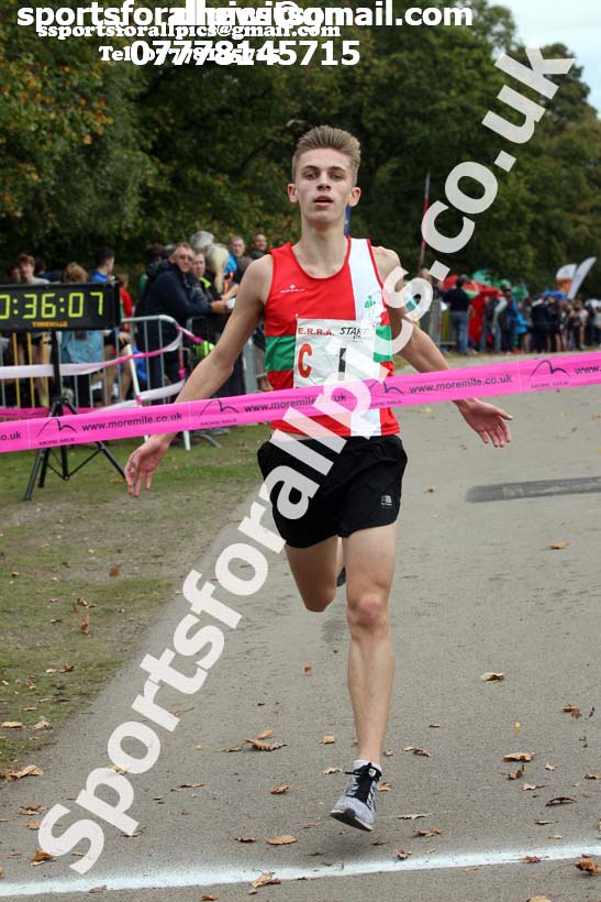Mens under-17s 3 stage road relay, 2017 ERRA 6 and 4 Stage and Junior Relays. Photo:  David T. Hewitson/Sports for All Pics